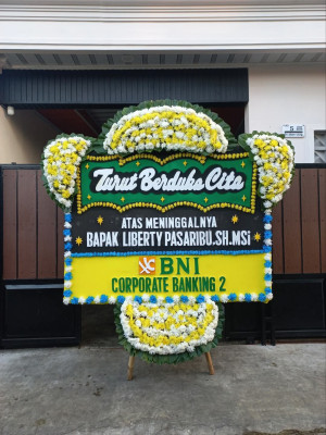 Papan Bunga Duka di Beji Timur